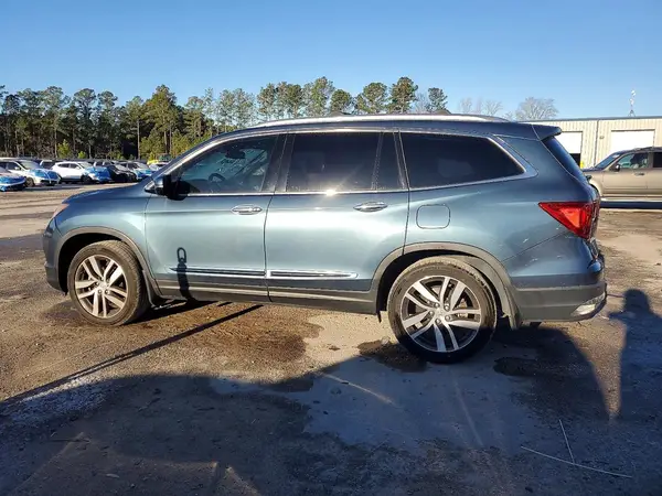 5FNYF5H94JB015752 2018 HONDA PILOT - Image 2