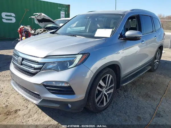 5FNYF5H94JB018084 2018 HONDA PILOT - Image 2