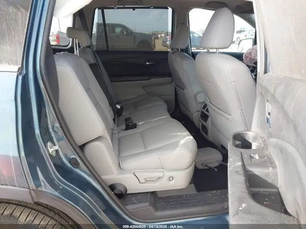 5FNYF5H94KB025781 2019 HONDA PILOT - Image 8