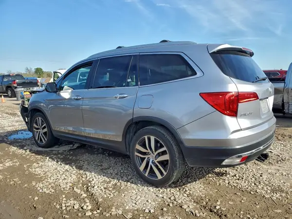 5FNYF5H95GB045982 2016 HONDA PILOT - Image 2
