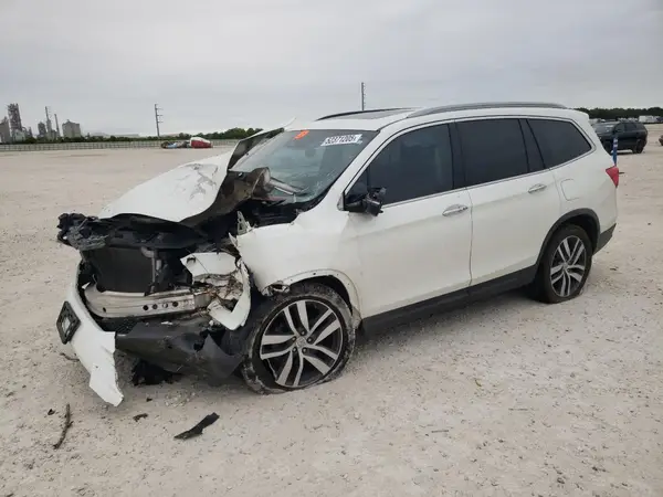 5FNYF5H95HB015365 2017 HONDA PILOT - Image 1