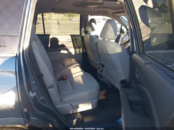 5FNYF5H95HB022297 2017 HONDA PILOT - Image 8