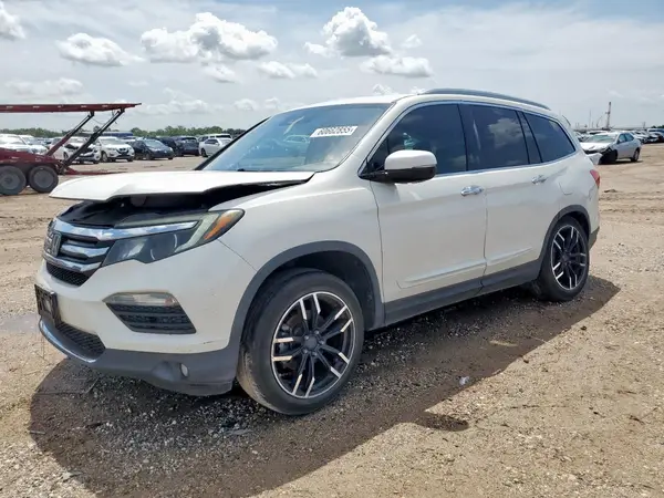 5FNYF5H95HB023465 2017 HONDA PILOT - Image 1