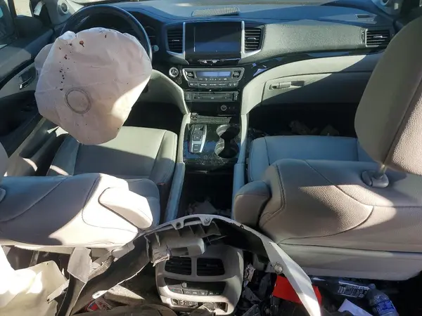 5FNYF5H95HB025393 2017 HONDA PILOT - Image 8