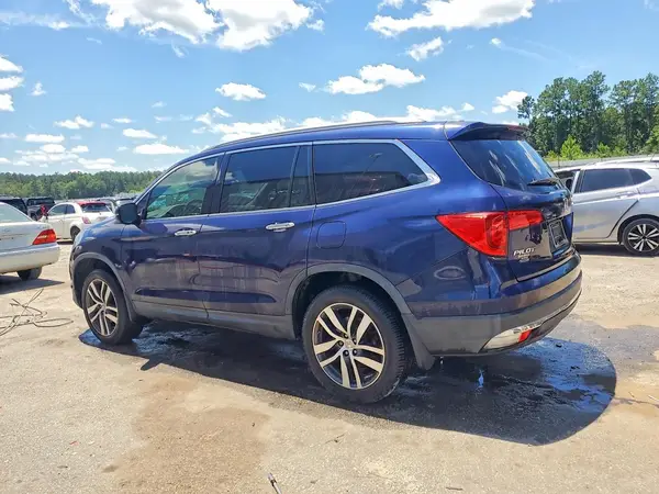 5FNYF5H95HB028519 2017 HONDA PILOT - Image 2