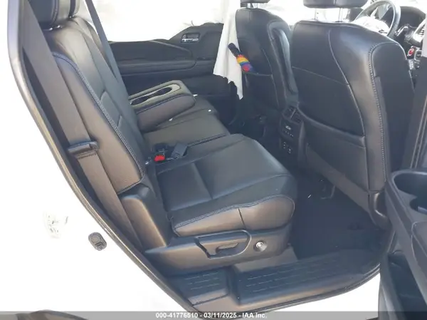 5FNYF5H95JB008888 2018 HONDA PILOT - Image 8