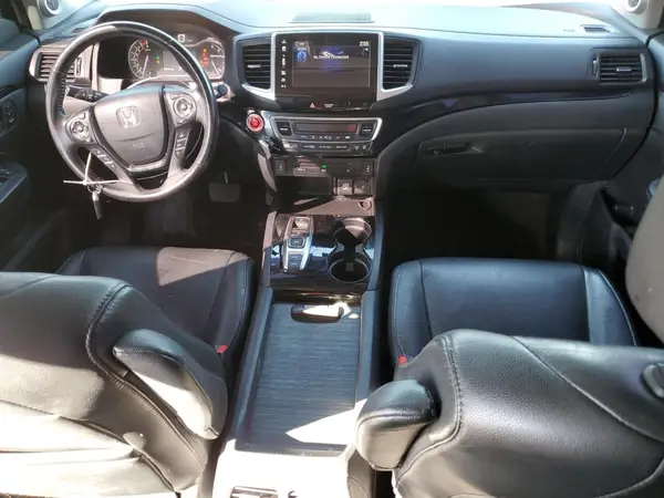 5FNYF5H95JB017056 2018 HONDA PILOT - Image 8