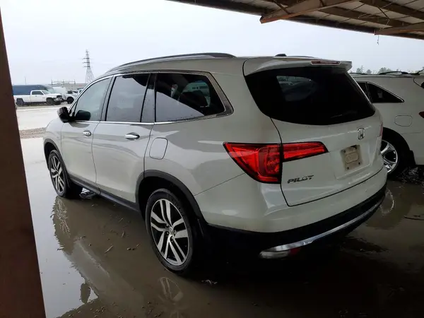 5FNYF5H96GB030018 2016 HONDA PILOT - Image 2