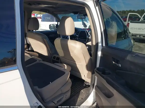 5FNYF5H96GB051385 2016 HONDA PILOT - Image 8