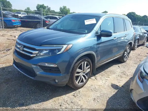5FNYF5H96HB032210 2017 HONDA PILOT - Image 2