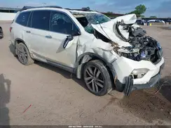 5FNYF5H96HB033650 2017 HONDA PILOT