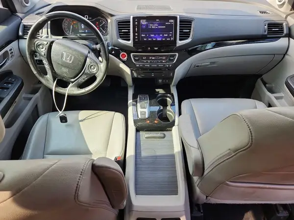 5FNYF5H96HB039500 2017 HONDA PILOT - Image 8