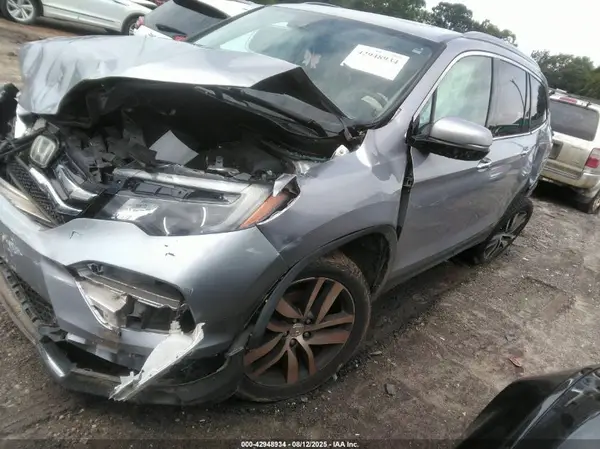 5FNYF5H96HB043319 2017 HONDA PILOT - Image 2