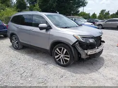 5FNYF5H96HB043448 2017 HONDA PILOT