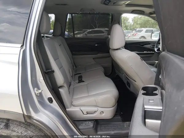 5FNYF5H96HB043448 2017 HONDA PILOT - Image 8