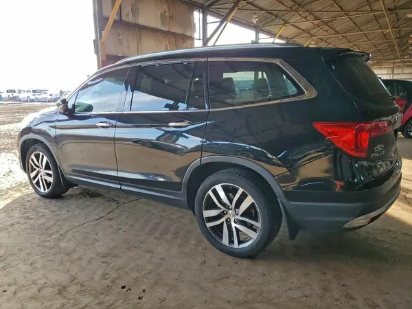 5FNYF5H96JB012724 2018 HONDA PILOT - Image 2