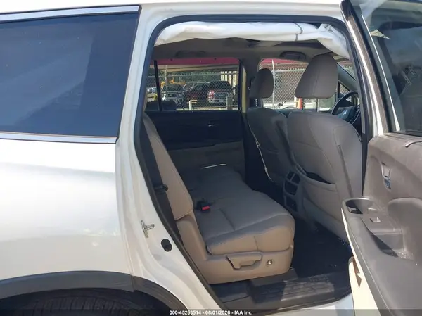 5FNYF5H96KB020159 2019 HONDA PILOT - Image 8