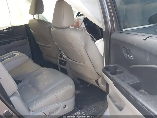 5FNYF5H96MB000920 2021 HONDA PILOT - Image 8