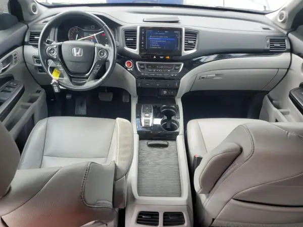 5FNYF5H97HB007641 2017 HONDA PILOT - Image 8