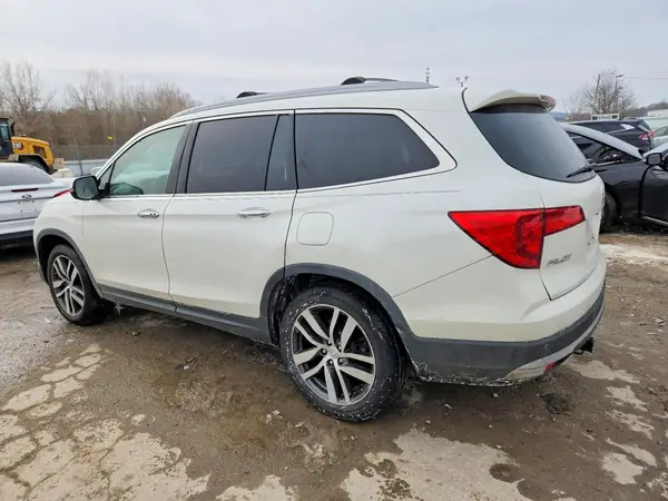 5FNYF5H97HB015495 2017 HONDA PILOT - Image 2