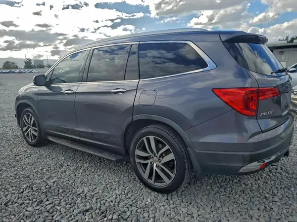 5FNYF5H97HB015884 2017 HONDA PILOT - Image 2