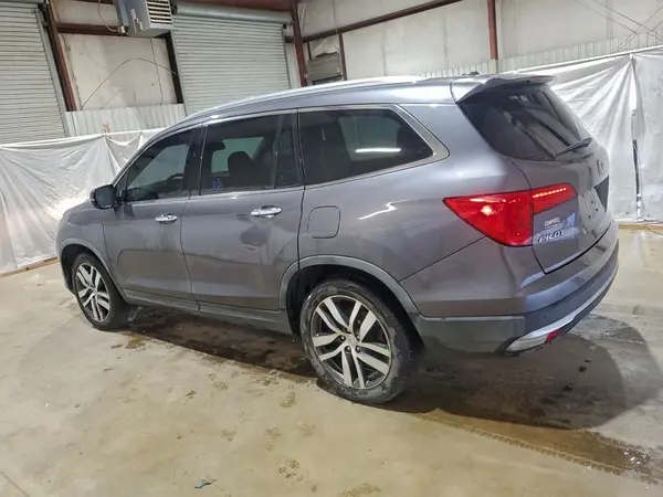 5FNYF5H97HB024245 2017 HONDA PILOT - Image 2