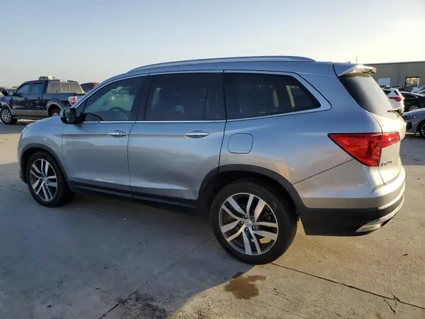 5FNYF5H97JB025787 2018 HONDA PILOT - Image 2