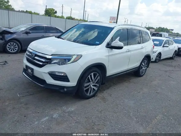 5FNYF5H97JB032089 2018 HONDA PILOT - Image 2