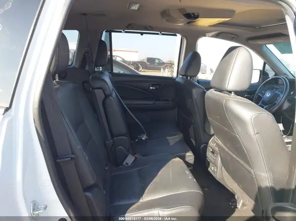 5FNYF5H97MB021002 2021 HONDA PILOT - Image 8