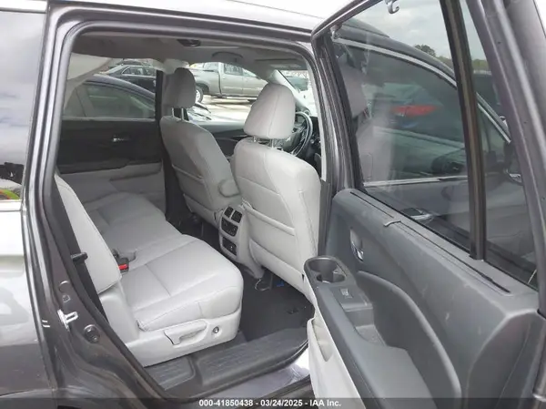 5FNYF5H97NB014116 2022 HONDA PILOT - Image 8