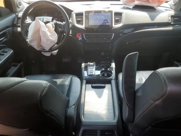 5FNYF5H98HB002013 2017 HONDA PILOT - Image 8
