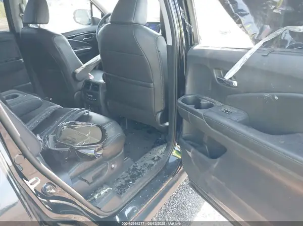 5FNYF5H98HB002514 2017 HONDA PILOT - Image 8
