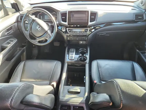 5FNYF5H98HB016185 2017 HONDA PILOT - Image 8