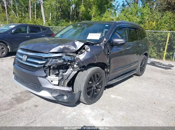 5FNYF5H98HB029812 2017 HONDA PILOT - Image 2