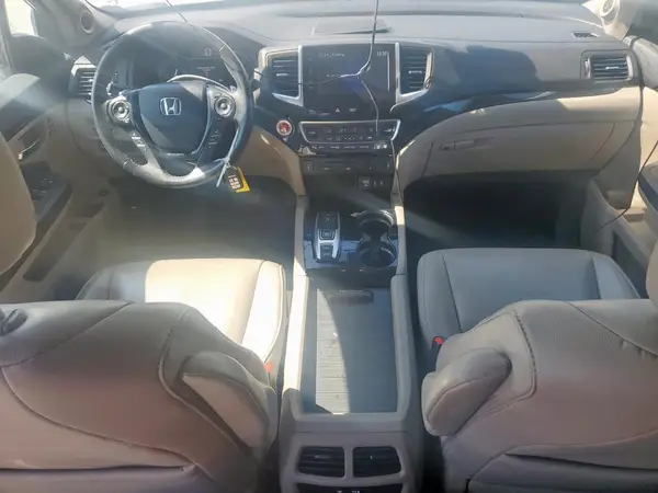 5FNYF5H98JB003510 2018 HONDA PILOT - Image 8