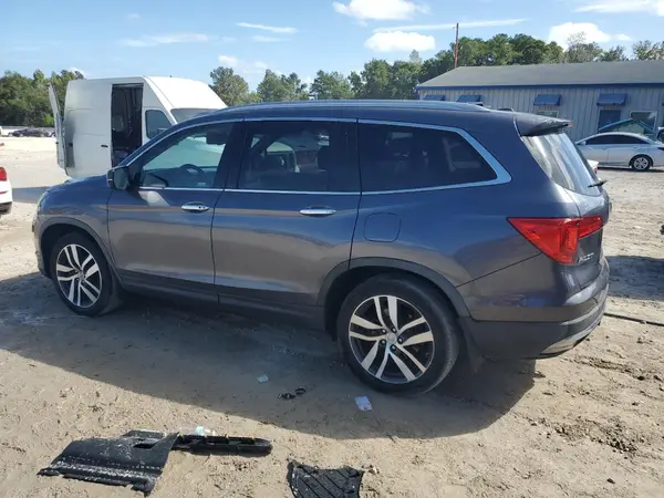 5FNYF5H98JB013874 2018 HONDA PILOT - Image 2