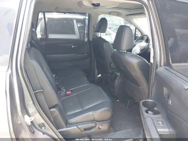 5FNYF5H98MB000322 2021 HONDA PILOT - Image 8