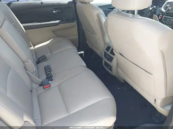 5FNYF5H98MB037807 2021 HONDA PILOT - Image 8