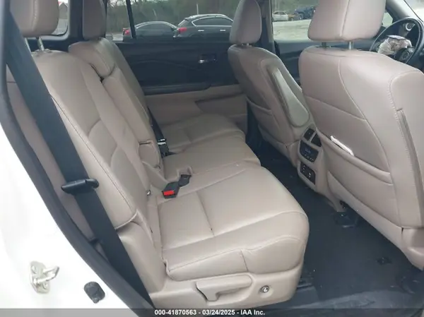 5FNYF5H99HB015370 2017 HONDA PILOT - Image 8