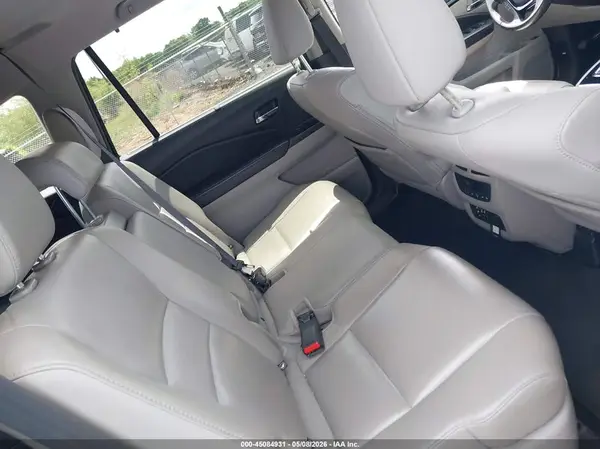 5FNYF5H99HB016082 2017 HONDA PILOT - Image 8