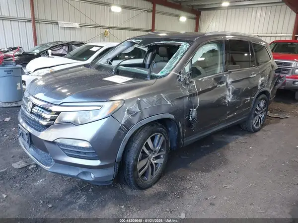 5FNYF5H99HB024232 2017 HONDA PILOT - Image 2