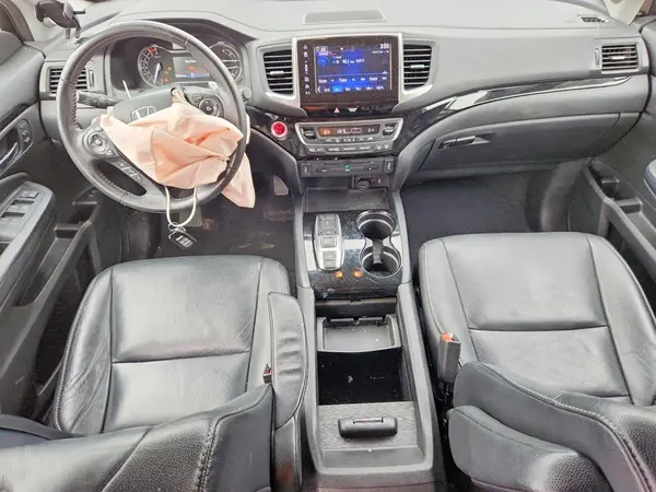 5FNYF5H99JB013558 2018 HONDA PILOT - Image 8
