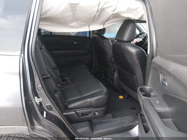 5FNYF5H9XGB008037 2016 HONDA PILOT - Image 8