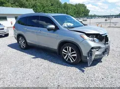 5FNYF5H9XHB008136 2017 HONDA PILOT