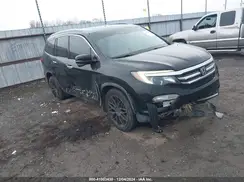 5FNYF5H9XHB014096 2017 HONDA PILOT