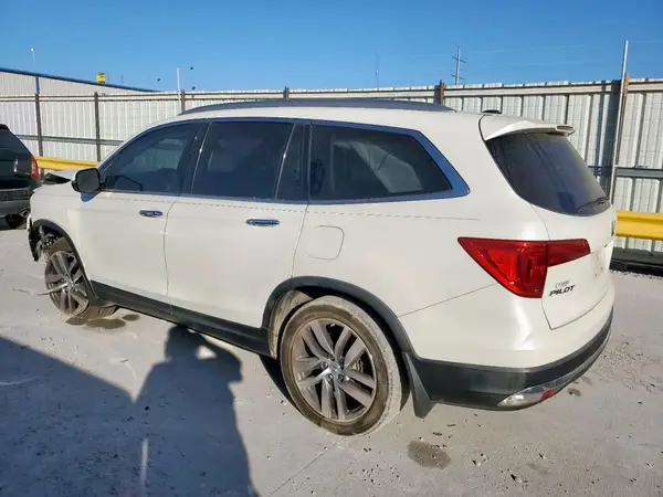 5FNYF5H9XHB025731 2017 HONDA PILOT - Image 2