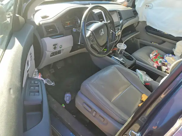 5FNYF5H9XHB043825 2017 HONDA PILOT - Image 8