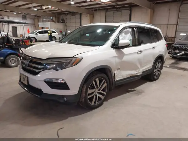 5FNYF5H9XJB015657 2018 HONDA PILOT - Image 2