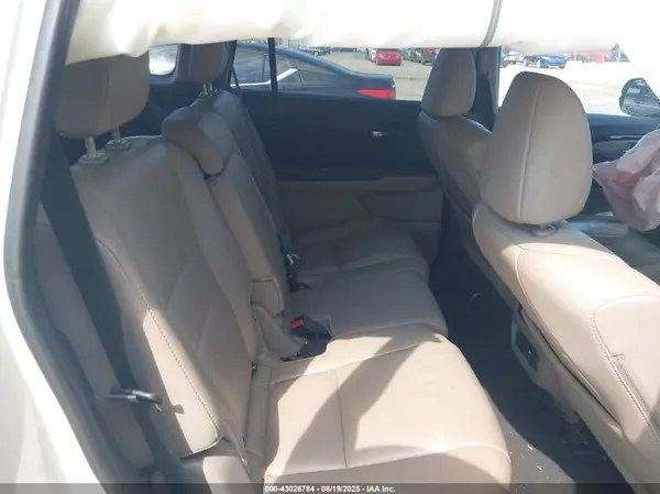 5FNYF5H9XKB001842 2019 HONDA PILOT - Image 8