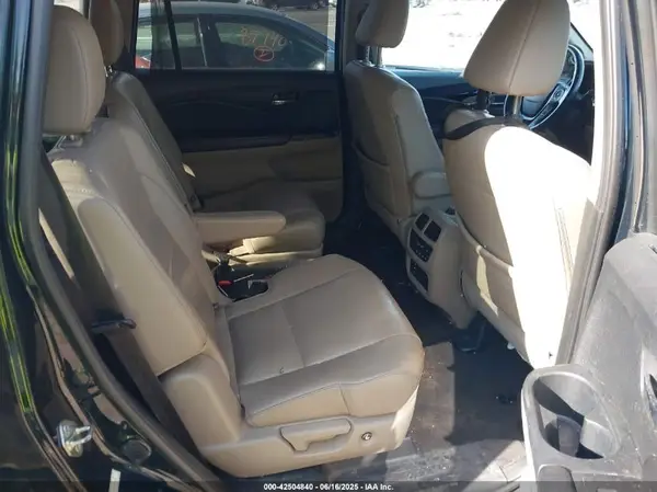 5FNYF6H00GB090366 2016 HONDA PILOT - Image 8